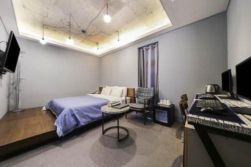 Deluxe Double Room with Bath