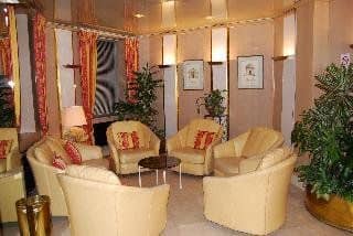 โรงแรมวิซ เวอร์ซา โรงแรมวิซ เวอร์ซา