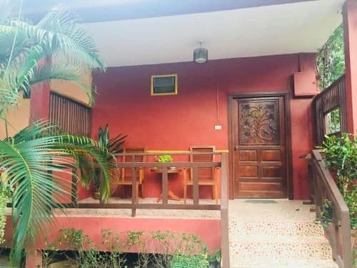 Deluxe King Room with balcony and pool view