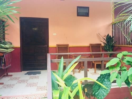 Deluxe King Room with Balcony