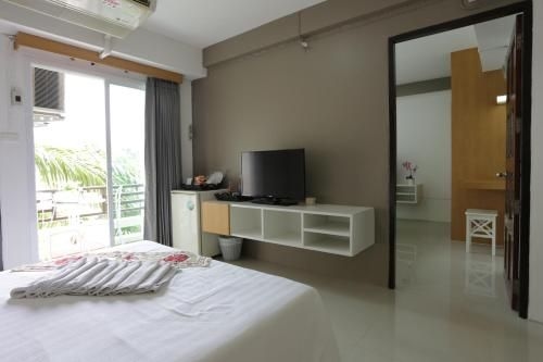 โรงแรมบีรพันธ์ (Beerapan Hotel)2