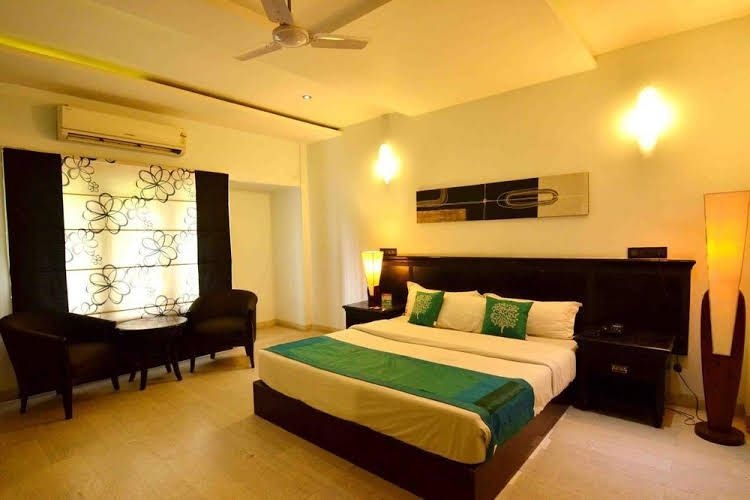 OYO Rooms Bicholi Hapsi Indore2