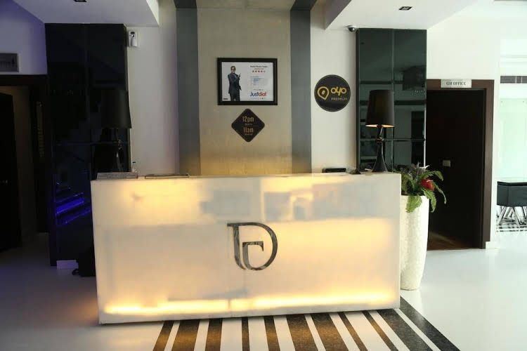 OYO Premium Nakodar Road Near Lovely Sweets Jalandhar1