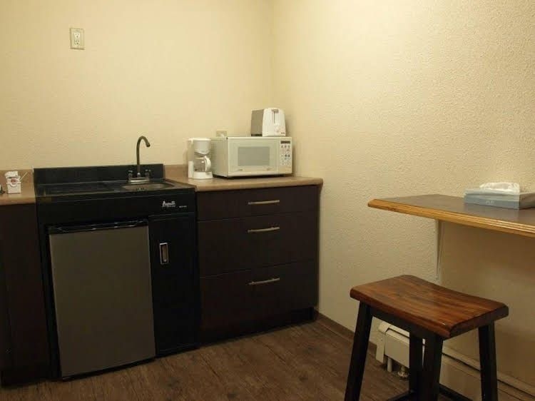 Grand Mountain Lodge2