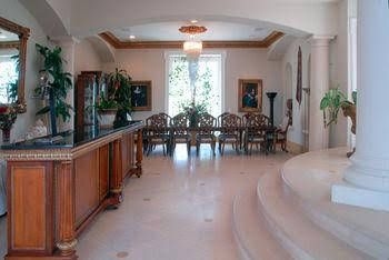 The Stradella Court Mansion3