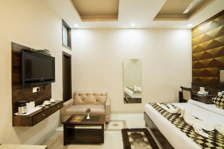 Hotel Puri Palace Amritsar3