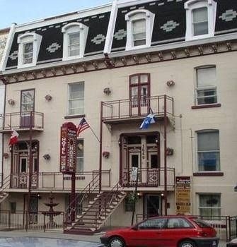 EconoHotel.ca0