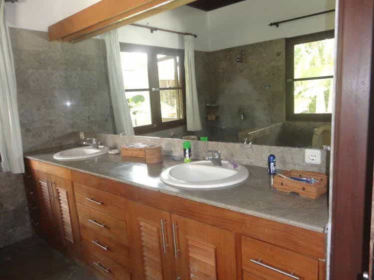 Villa Kamar Madu Villa Kamar Madu