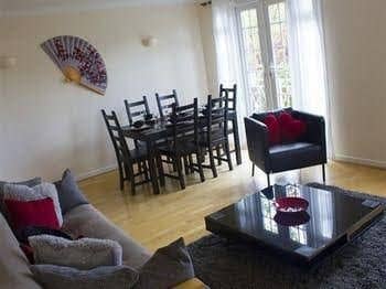 NuBe Serviced Apartment NuBe Serviced Apartment