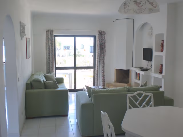 APARTMENT ONE BEDROOM