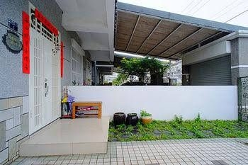 Tomato Coffee Guest House1
