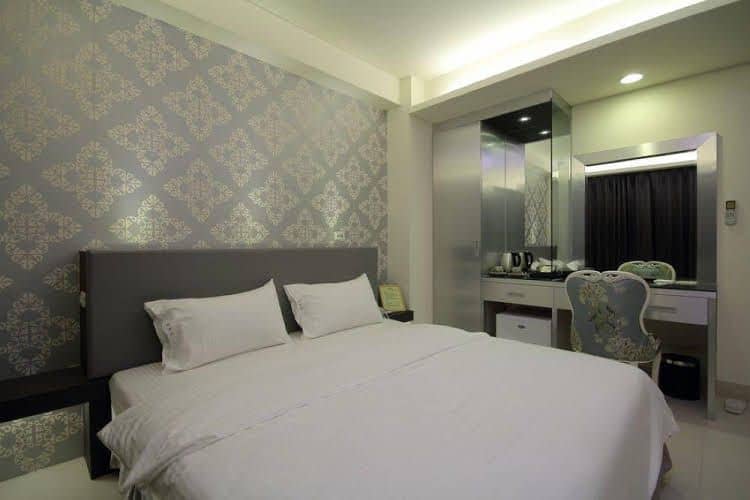 Home Stay Home Stay