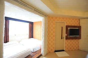 King 13 B&B4