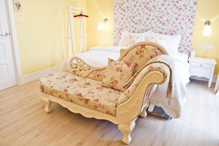 Antlers B&B4