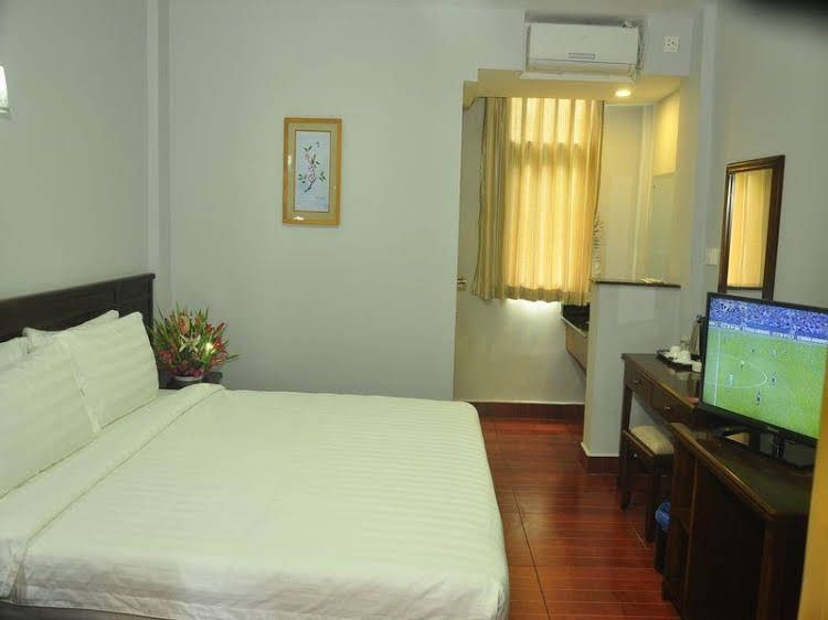 Myanmar Sport Hotel3