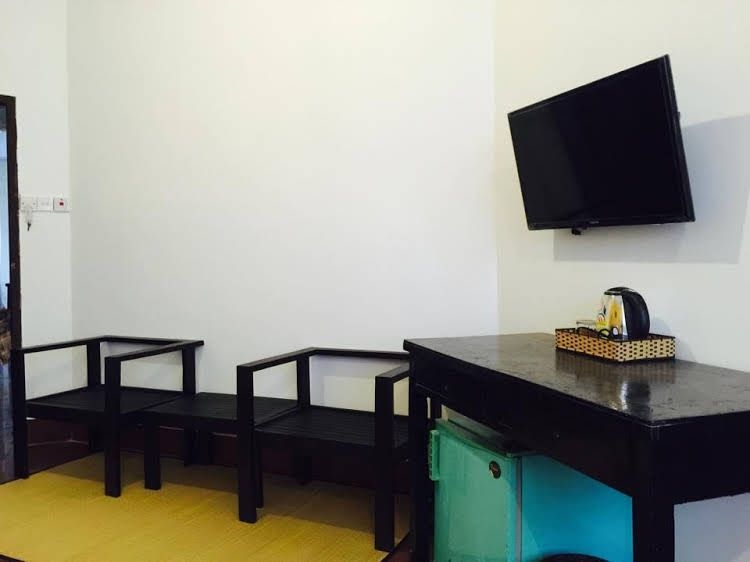 Hometown Suite Hotel1