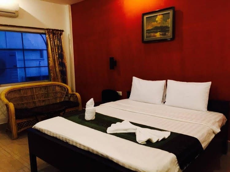 Hometown Suite Hotel2