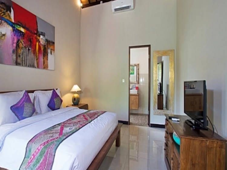 Seminyak Happy Villa0