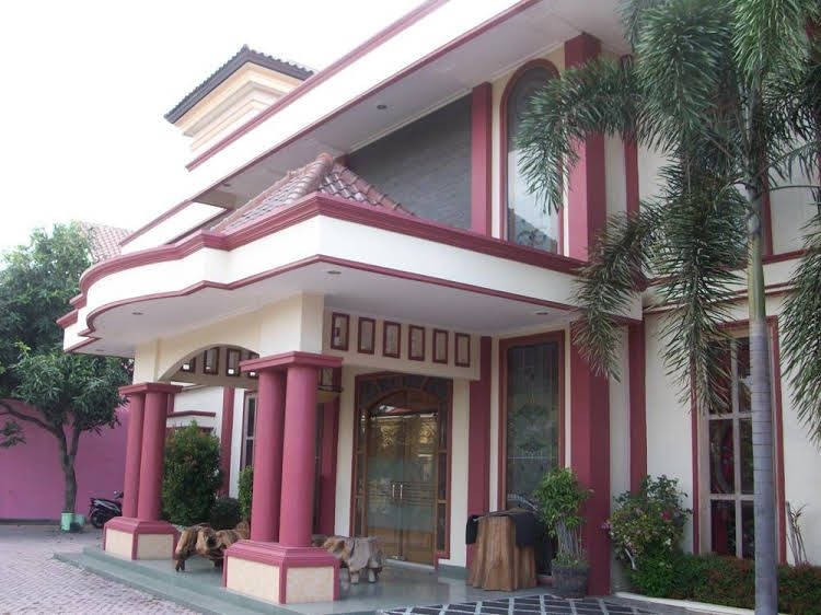 Azifa Guest House2