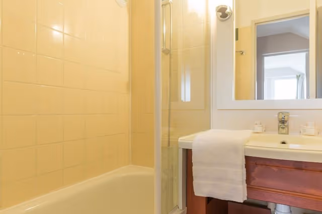 HOUSE SUPERIOR TWO BEDROOMS