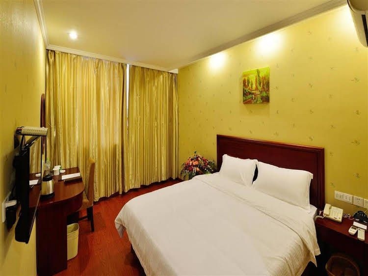 GreenTree Inn Jiangsu Nanjing Liuhe East Door Xiongzhou Road Express Hotel2
