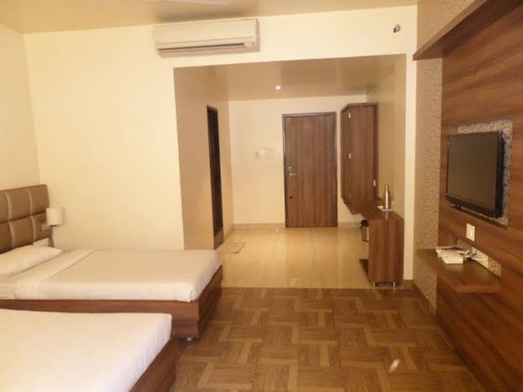 Rajvikas Residency1