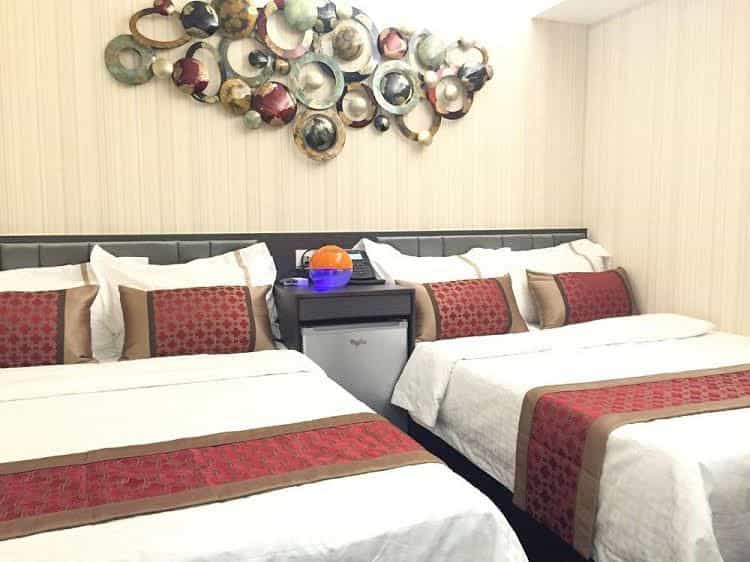 Seasons Hotel Seasons Hotel