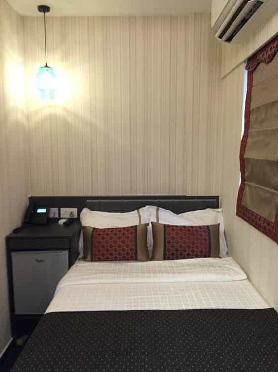 Seasons Hotel Seasons Hotel