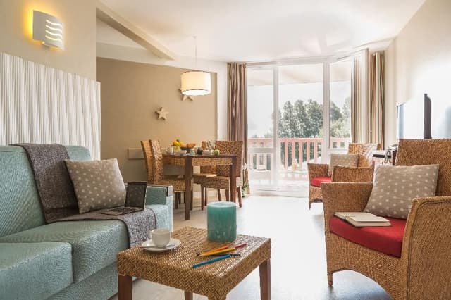 APARTMENT SUPERIOR