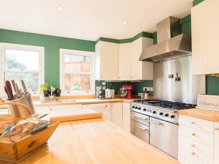 Veeve 4 Bed House On Stockwell Park Road Stockwell Veeve 4 Bed House On Stockwell Park Road Stockwell