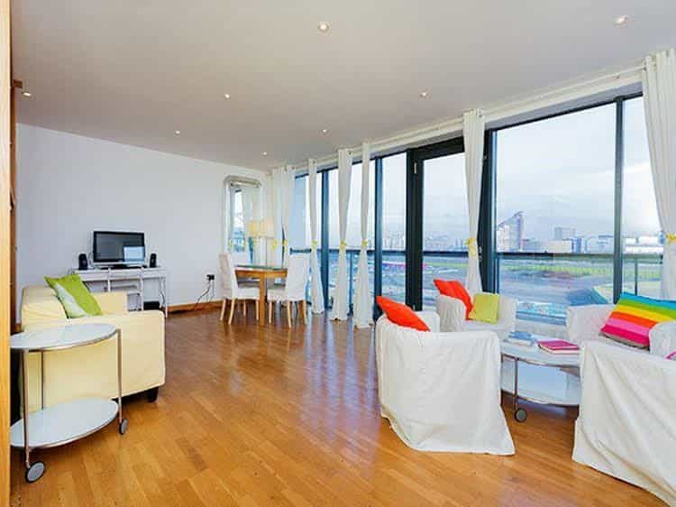 Veeve 2 Bed Overlooking Olympic Stadium Omega Works Stratford Veeve 2 Bed Overlooking Olympic Stadium Omega Works Stratford