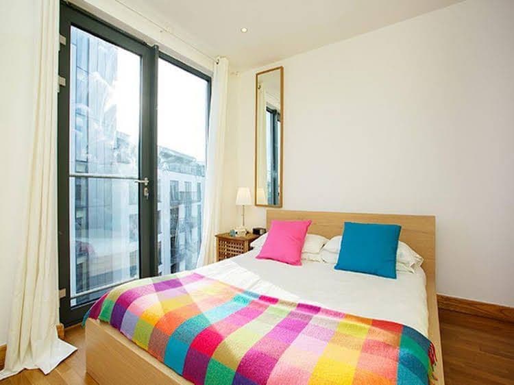 Veeve 2 Bed Overlooking Olympic Stadium Omega Works Stratford Veeve 2 Bed Overlooking Olympic Stadium Omega Works Stratford