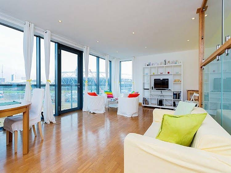 Veeve 2 Bed Overlooking Olympic Stadium Omega Works Stratford4