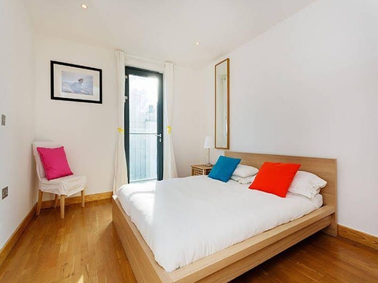 Veeve 2 Bed Overlooking Olympic Stadium Omega Works Stratford3