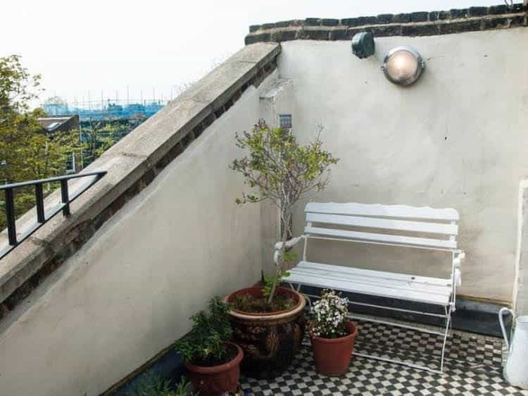 Veeve 3 Bed House On Oakley Road East London Veeve 3 Bed House On Oakley Road East London