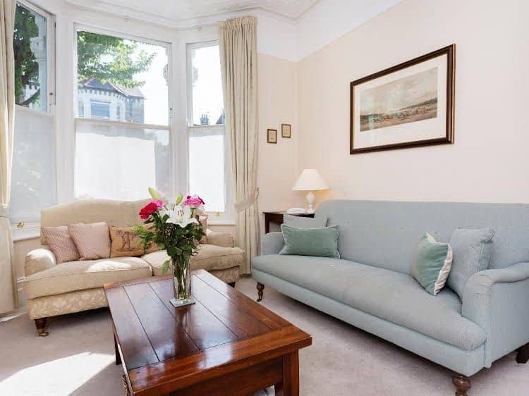 Veeve 5 Bed Family House Montholme Rd Clapham Battersea Veeve 5 Bed Family House Montholme Rd Clapham Battersea