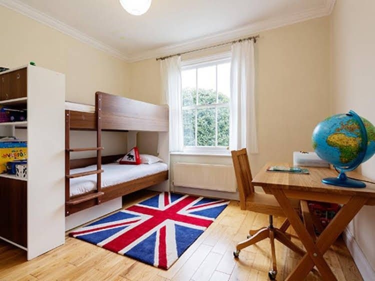 Veeve 3 Bed 3 Bath Family Home Langthorne Street Fulham3