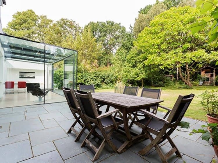 Veeve 5 Bedroom Minimalist Home Hurst Avenue Highgate4