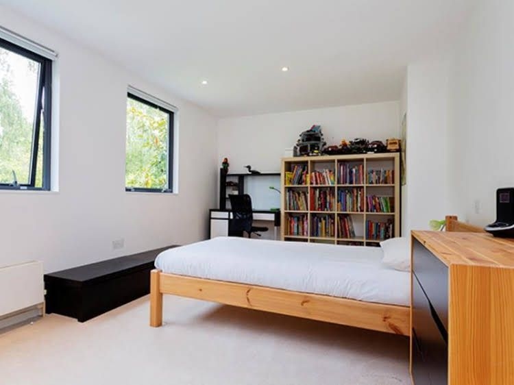 Veeve 5 Bedroom Minimalist Home Hurst Avenue Highgate1