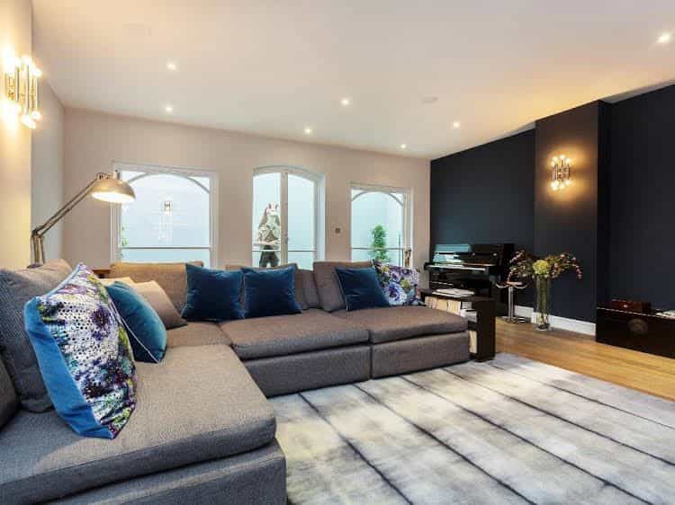 Veeve Stunning 6 Bed House Ellerby Street Fulham Veeve Stunning 6 Bed House Ellerby Street Fulham