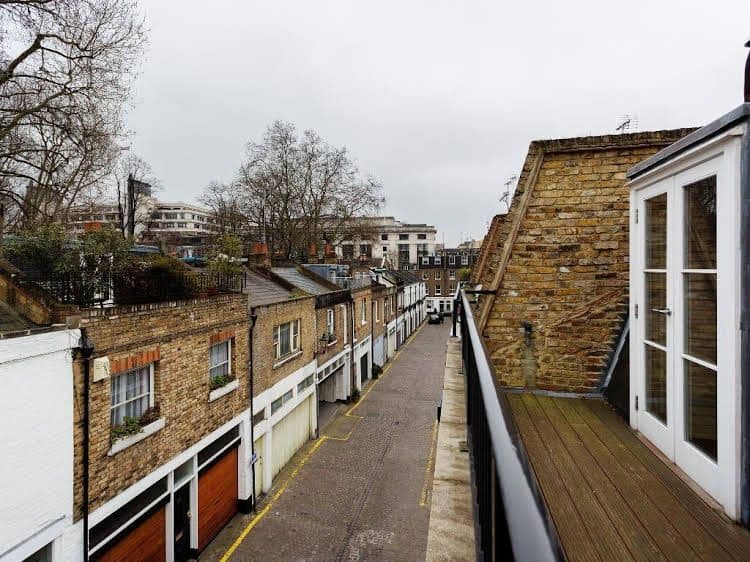 Veeve 3 Bed Mews House Drayson Mews Kensington Veeve 3 Bed Mews House Drayson Mews Kensington