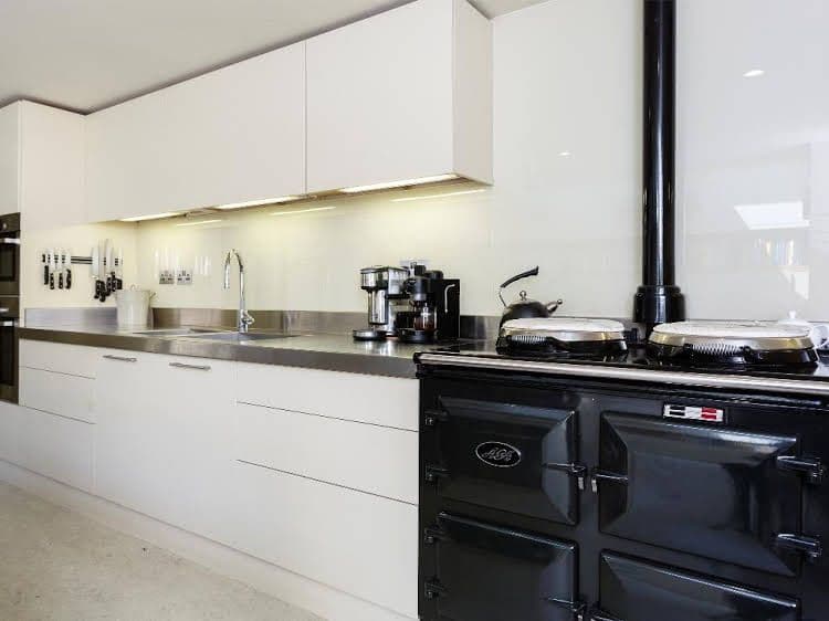 Veeve 5 Bed House Burghley Road Tufnell Park Veeve 5 Bed House Burghley Road Tufnell Park