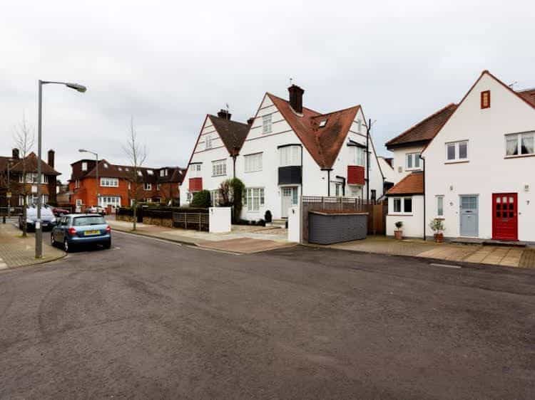 Veeve Lovely 3 Bed Family Home Broadcates Road Wandsworth Veeve Lovely 3 Bed Family Home Broadcates Road Wandsworth