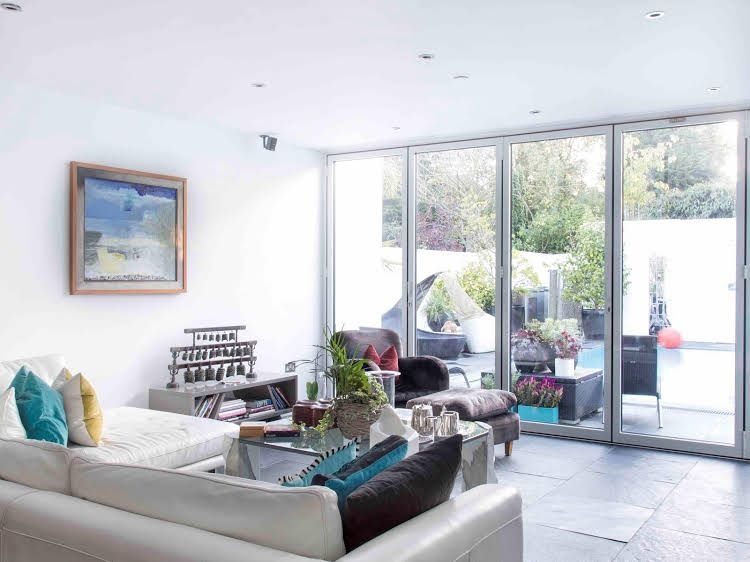 Veeve 4 Bed House With Swimming Pool Alverstone Road Willesden0