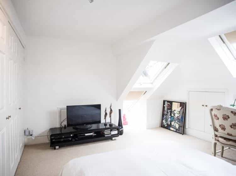 Veeve Artistic 4 Bedroom Home Esmond Road Chiswick Veeve Artistic 4 Bedroom Home Esmond Road Chiswick