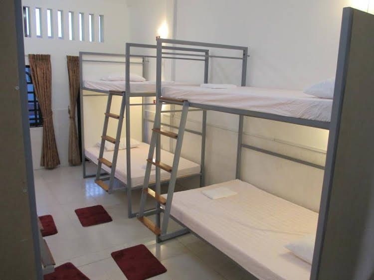 Tuk Tuk Hostel2