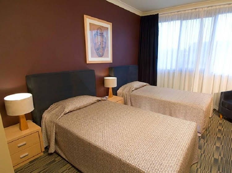 โรงแรม วินด์เซอร์ คาสเทิล (Windsor Castle Hotel)2