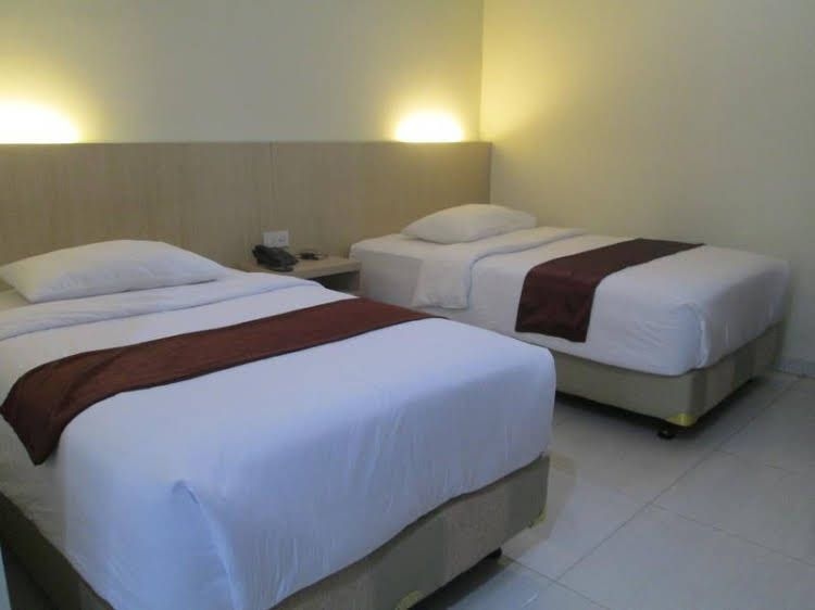 Hotel 990