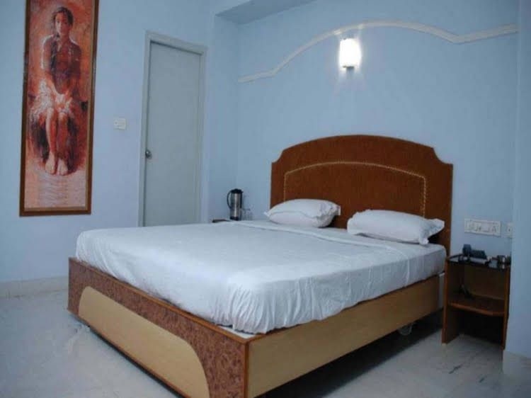 Astoria The Hotel0