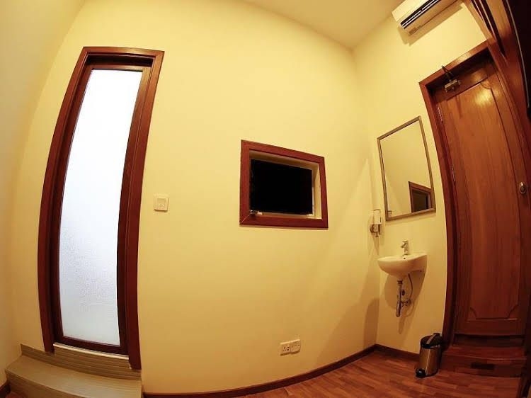 Backpacker Bed & Breakfast3